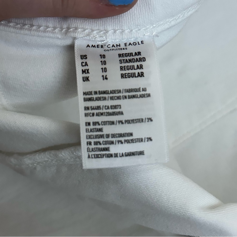 American Eagle White Stretch Ripped Super Hi-Rise Jegging Crop Jeans - Picture 7 of 16
